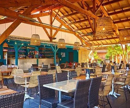 Cocon Du Mobilhome 3 Chambres,6 Pers,camping Mayotte 5 Etoiles Landes Campsite *
